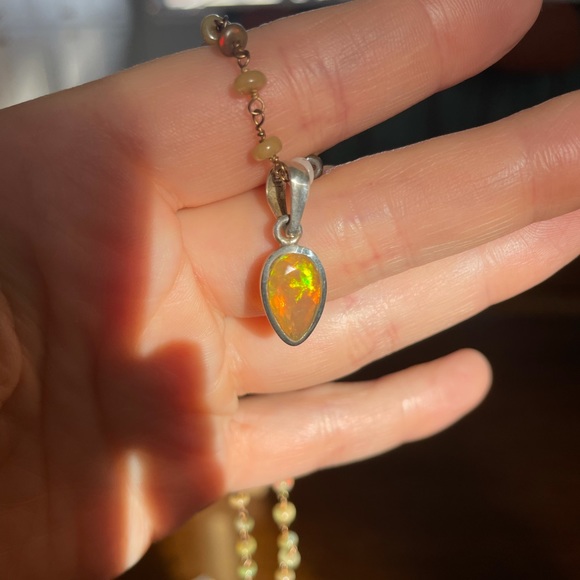 Silver Ethiopian welo opal rosary necklace - Picture 4 of 7